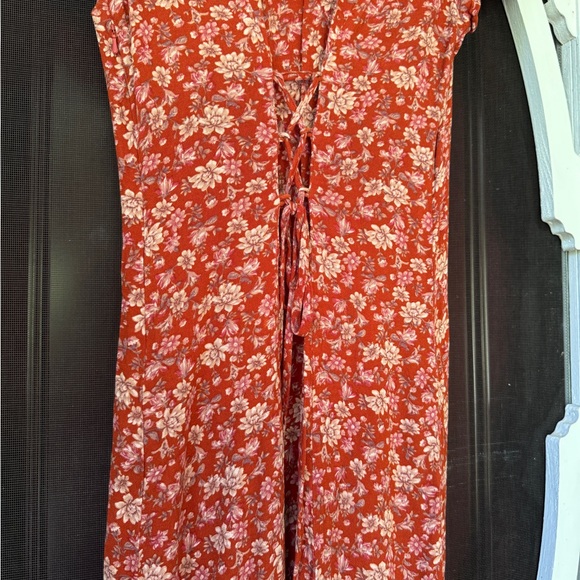 Red floral dress - Picture 6 of 6